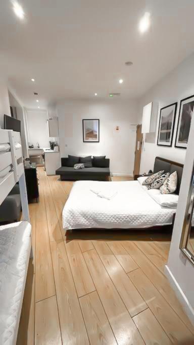Sleep 6 Piccadilly Grand In London Vr5 Apartamento Exterior foto